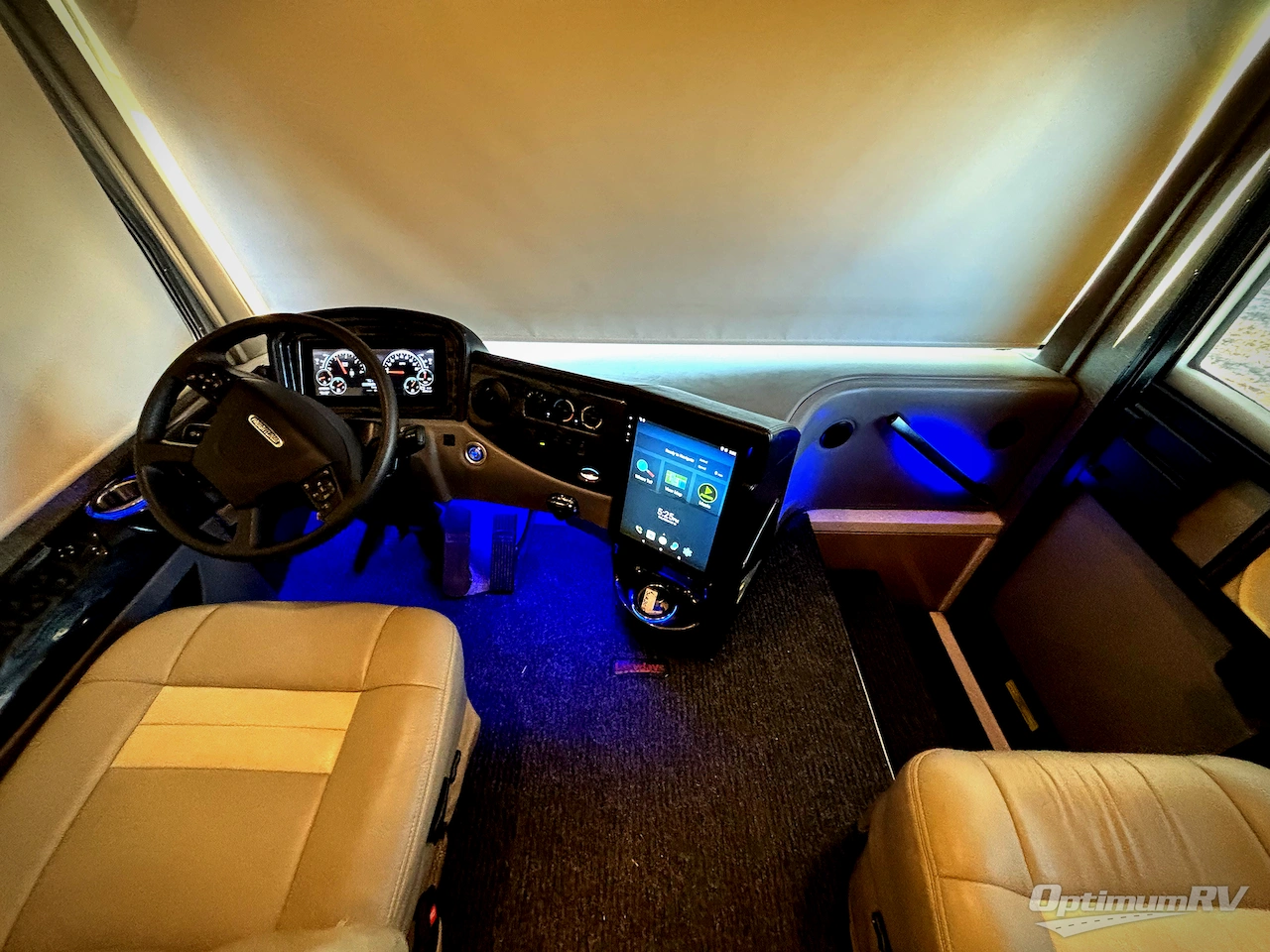 2020 Thor Venetian R40 Photo 8