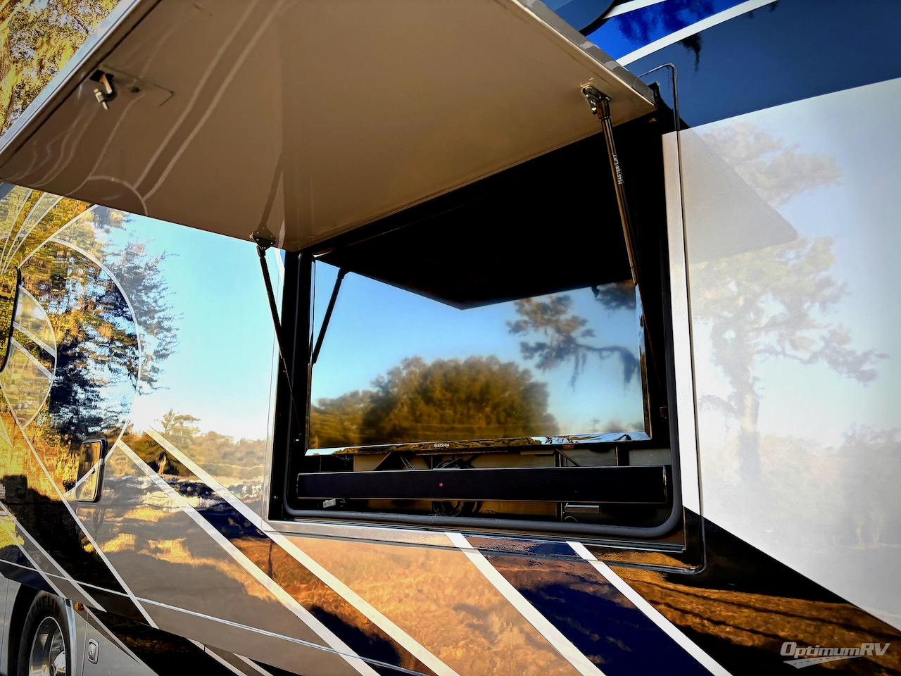 2020 Thor Venetian R40 Photo 25