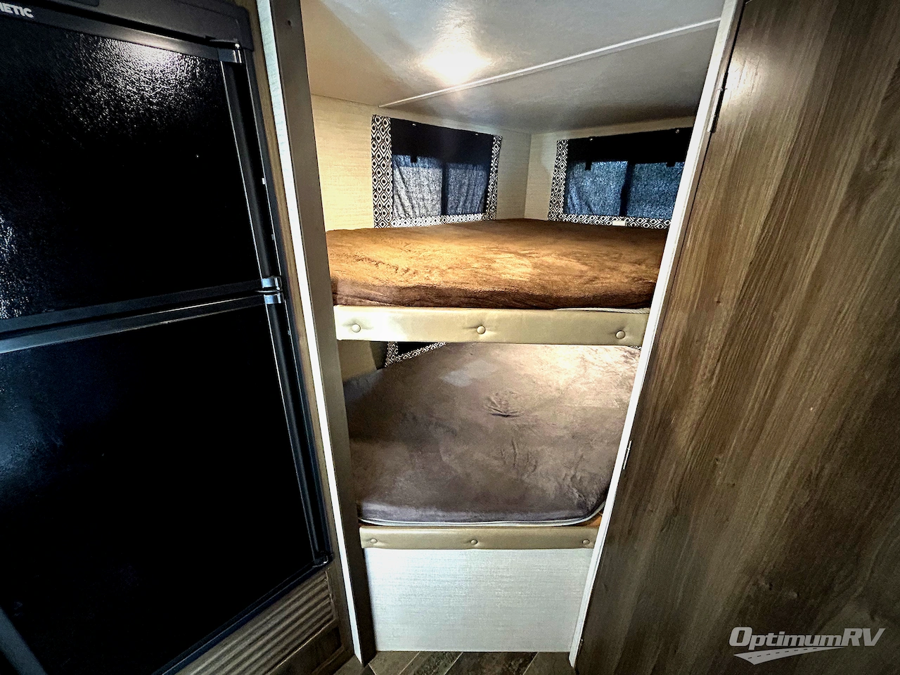 2019 Keystone Bullet 243BHS Photo 10