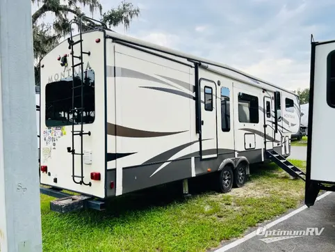 2017 Keystone Montana 3731 FL RV Photo 3