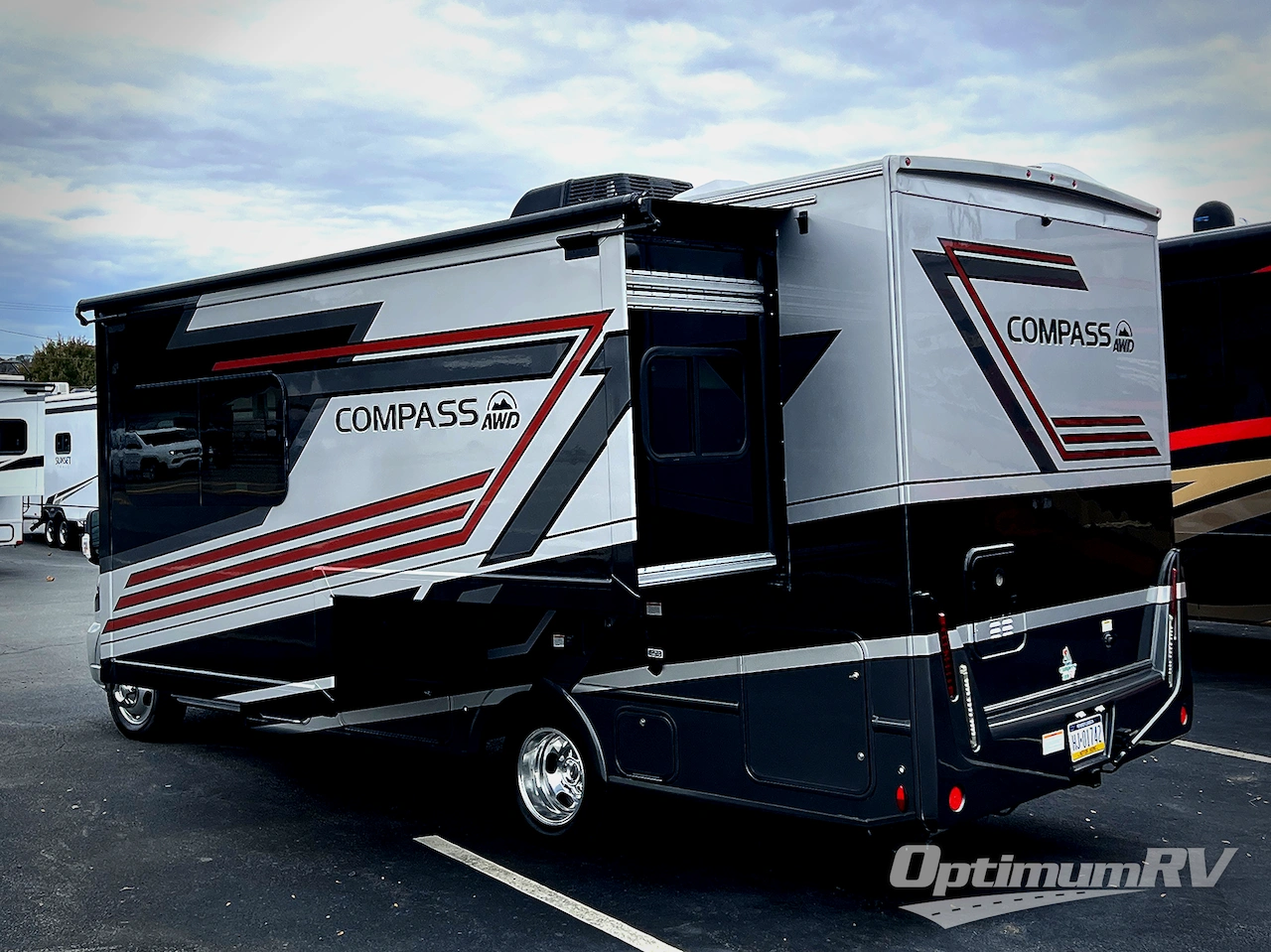 2024 Thor Compass AWD 23TW Photo 3