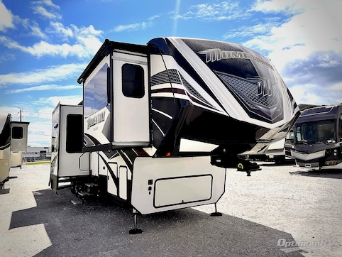 Used 2017 Grand Design MOMENTUM 376TH Featured Photo