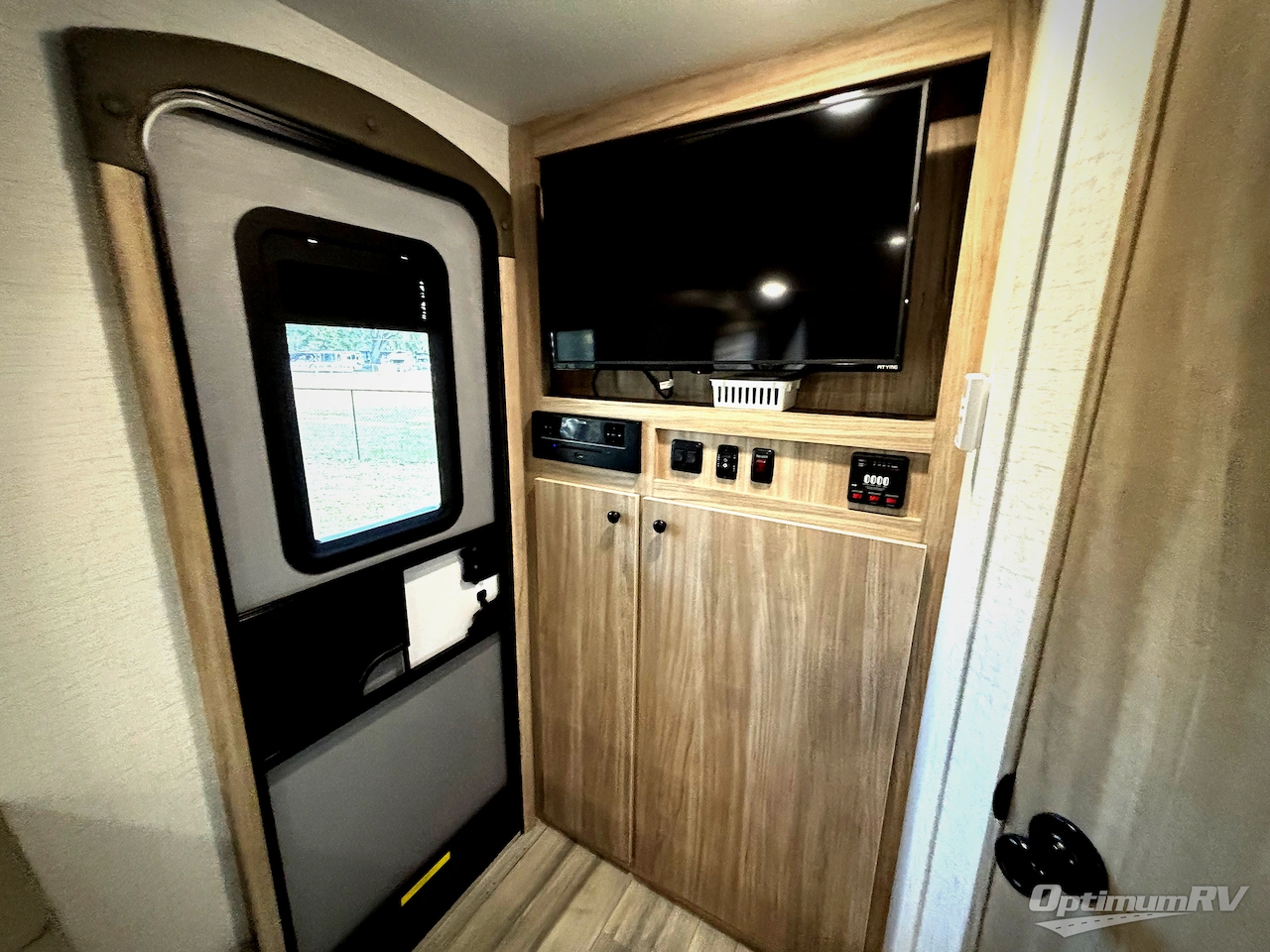 2021 Winnebago Towables Micro Minnie 1708FB Photo 10