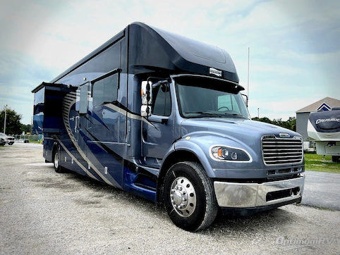 Used 2020 Newmar Super Star 3746 Featured Photo