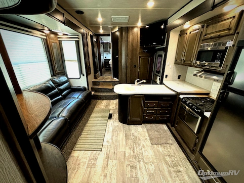 Used 2018 Heartland Torque TQ 325 Featured Photo