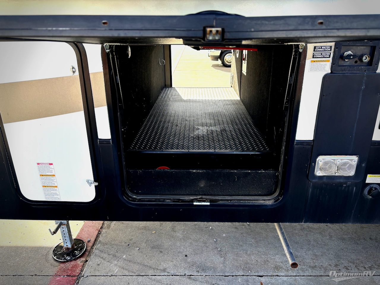 2018 Heartland Torque TQ 325 Photo 16