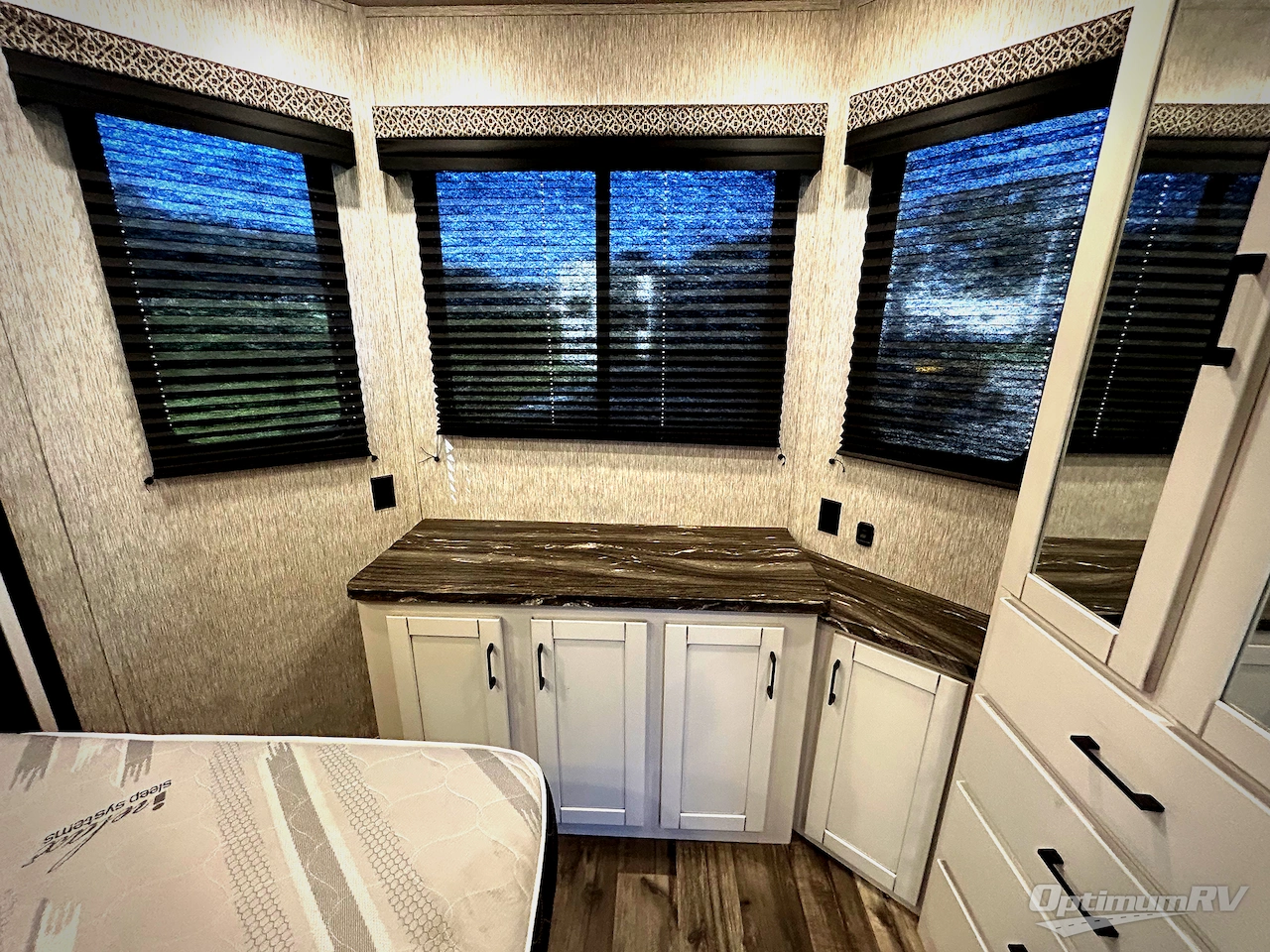 2023 CrossRoads Hampton HP364MBL Photo 9