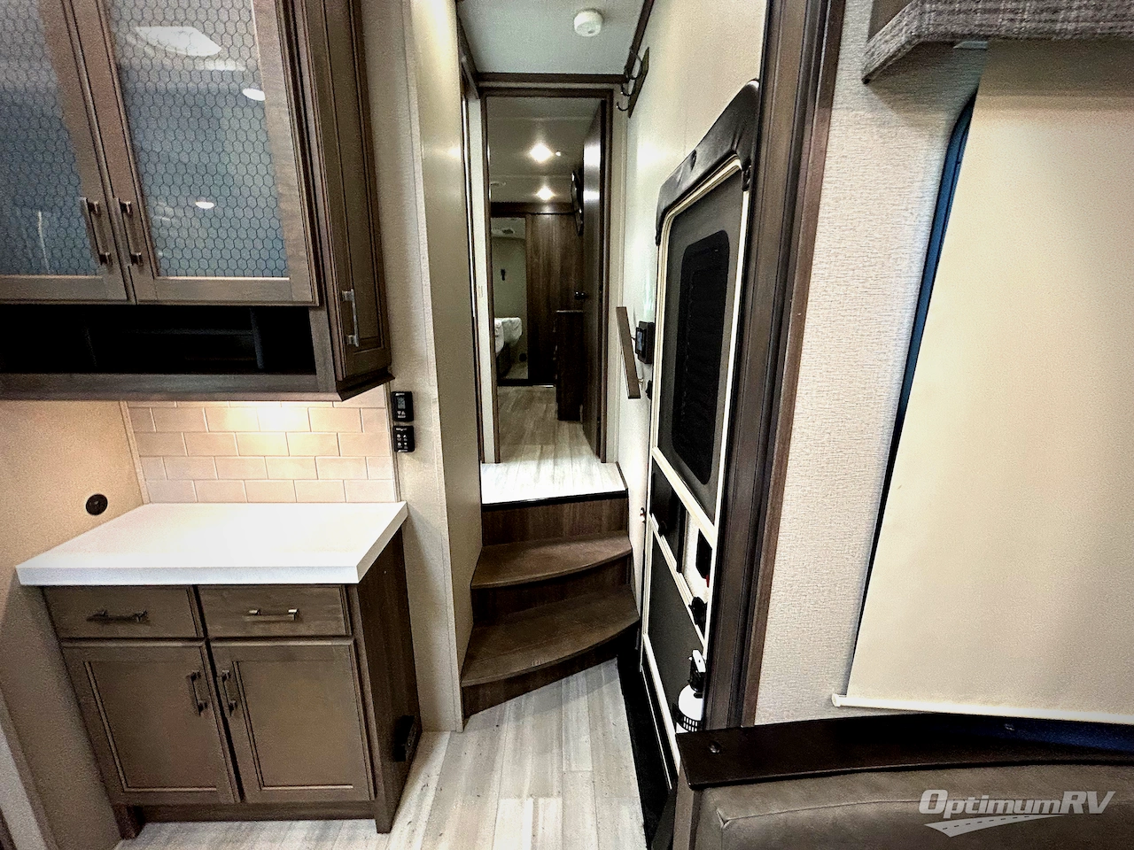 2021 Grand Design Solitude S-Class 3740BH Photo 7