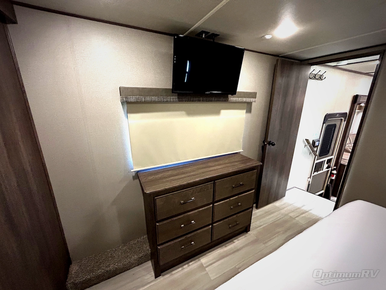 2021 Grand Design Solitude S-Class 3740BH Photo 11