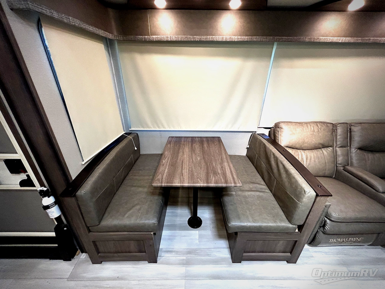 2021 Grand Design Solitude S-Class 3740BH Photo 15