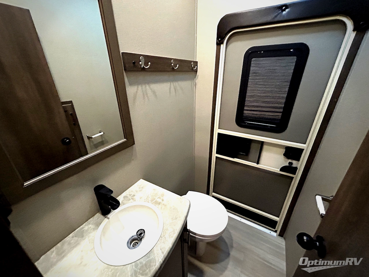 2021 Grand Design Solitude S-Class 3740BH Photo 19