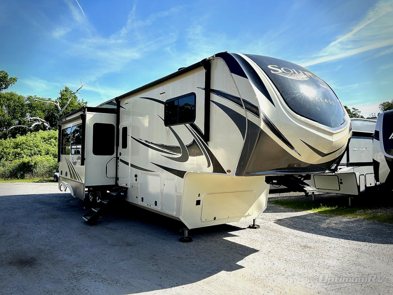 2021 Grand Design Solitude S-Class 3740BH Photo 1