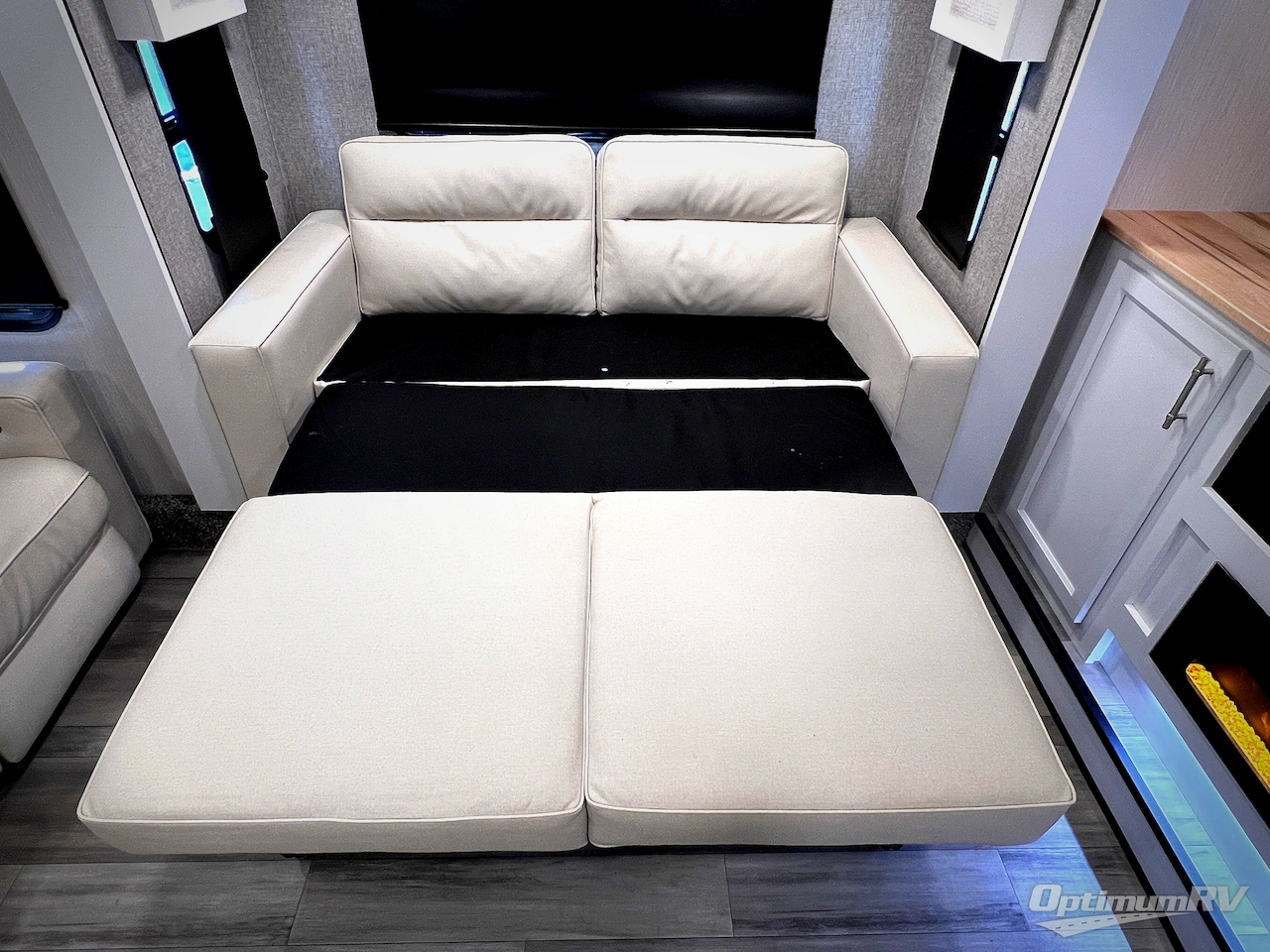 2024 Forest River Cedar Creek 371FL Photo 15