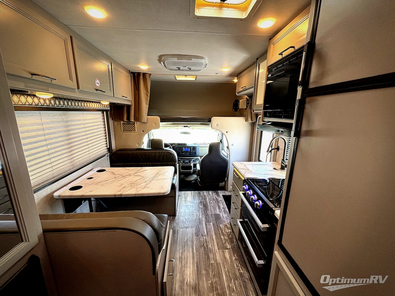 2024 Thor Four Winds 22E Photo 5