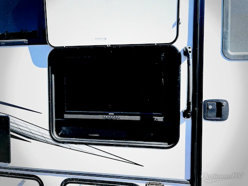 2022 Forest River Sunseeker Classic 3010DS Ford RV Photo 4