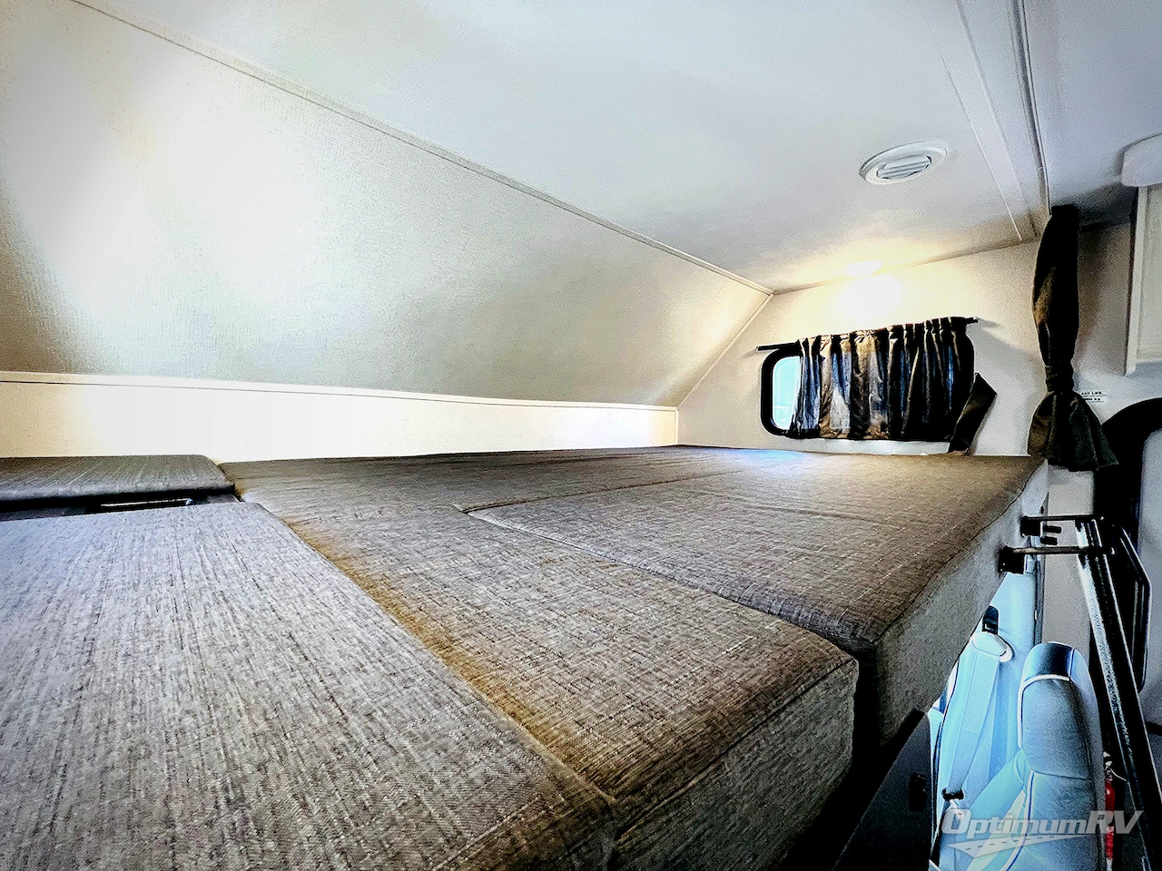 2022 Forest River Sunseeker Classic 3010DS Ford Photo 6