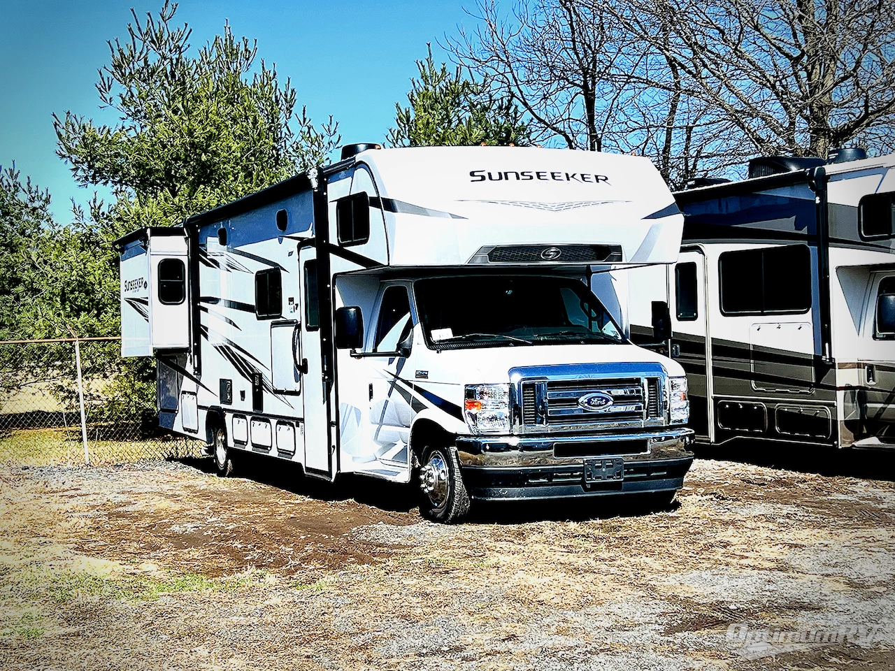 2022 Forest River Sunseeker Classic 3010DS Ford Photo 1