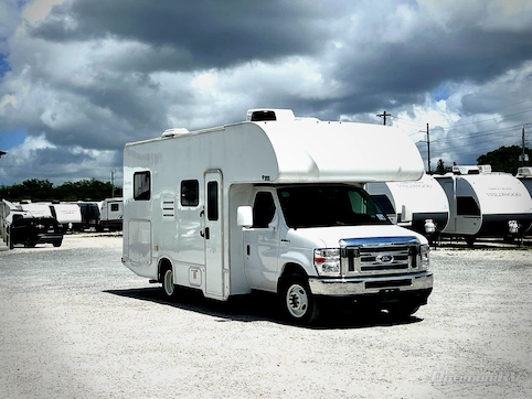 Used 2024 Thor Four Winds 22E Featured Photo