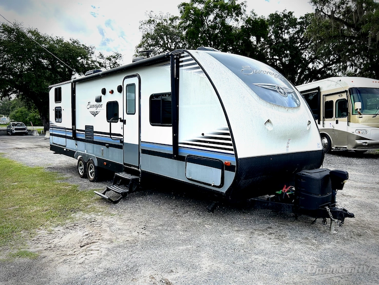 2018 Forest River Surveyor 295QBLE RV Photo 1