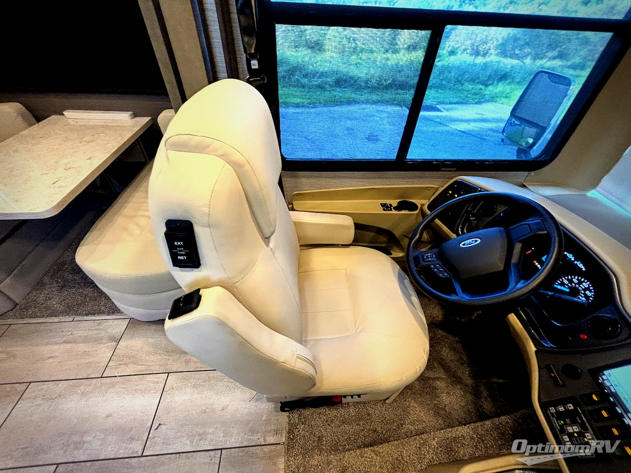 2021 Tiffin Open Road Allegro 32 SA Photo 7