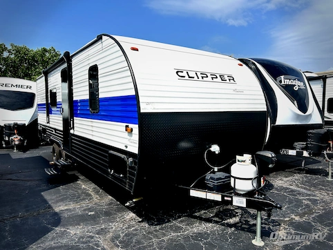 Used 2024 Coachmen Clipper 5K Series 26BH Featured Photo