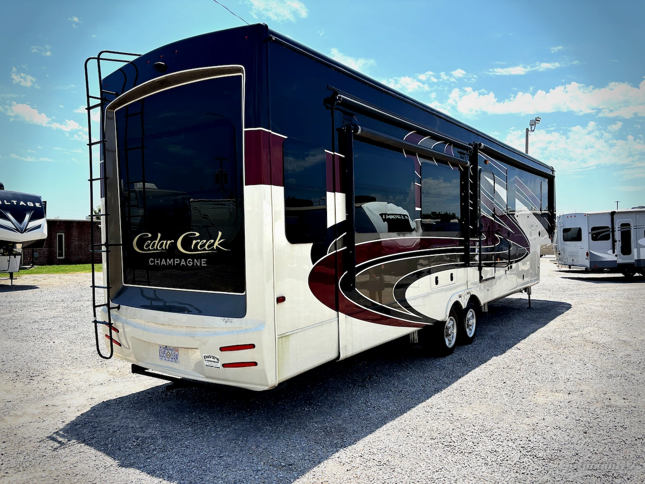 2020 Forest River Cedar Creek Champagne Edition 38EL Photo 2