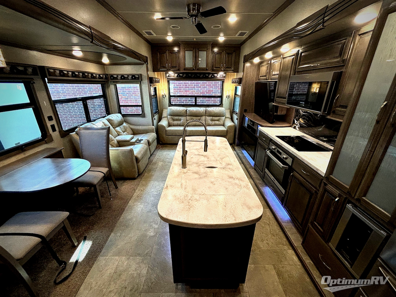 2020 Forest River Cedar Creek Champagne Edition 38EL Photo 4