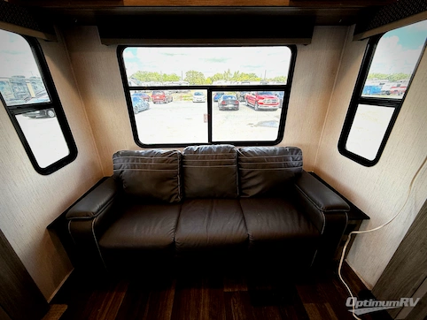 2022 Heartland ElkRidge 32RLS RV Photo 2