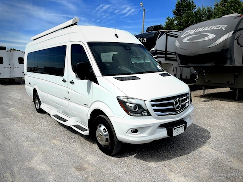 Used 2016 Coachmen RV Galleria 24TT Featured Photo