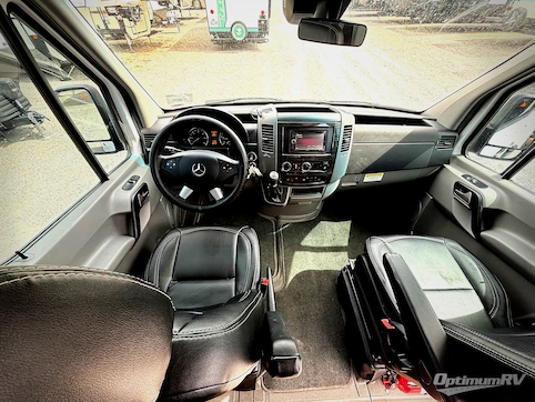 2016 Coachmen Galleria 24TT RV Photo 2