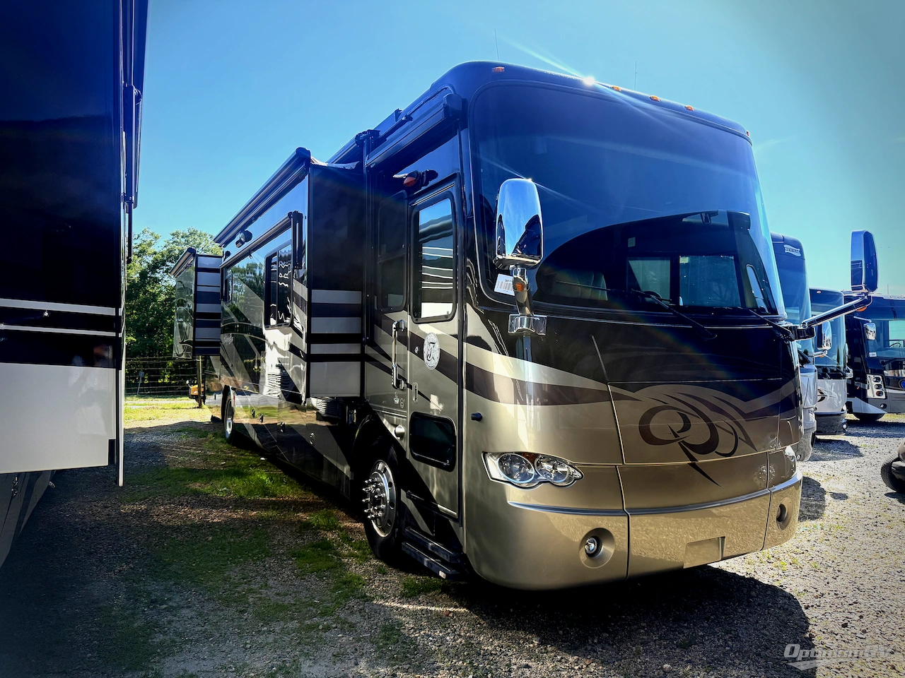 2011 Tiffin Allegro Bus 40 QXP Photo 1