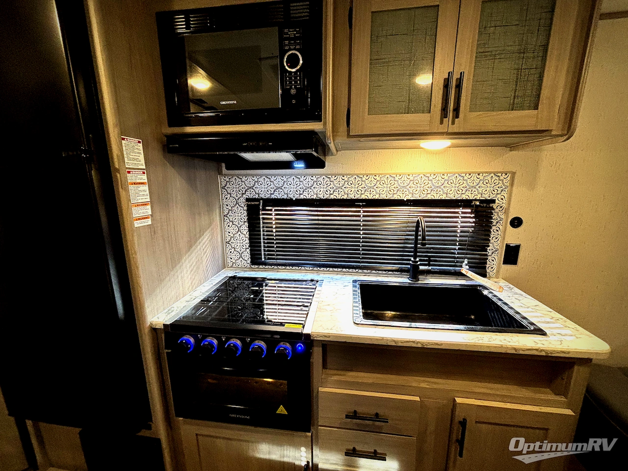 2023 Dutchmen Coleman Lantern LT Series 274BH Photo 10