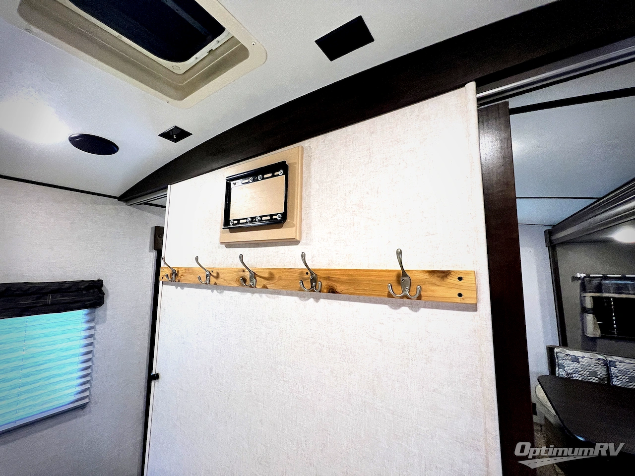 2018 Forest River Surveyor 245BHS Photo 19