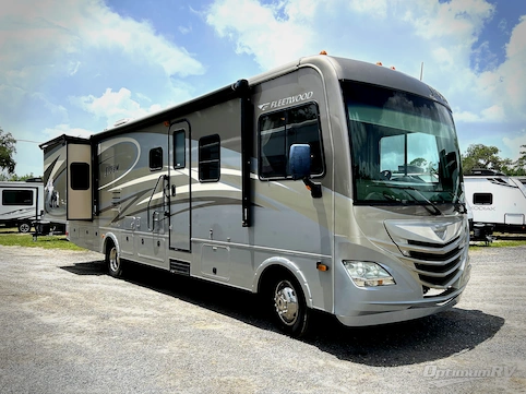 Used 2014 Fleetwood Storm 32V Featured Photo