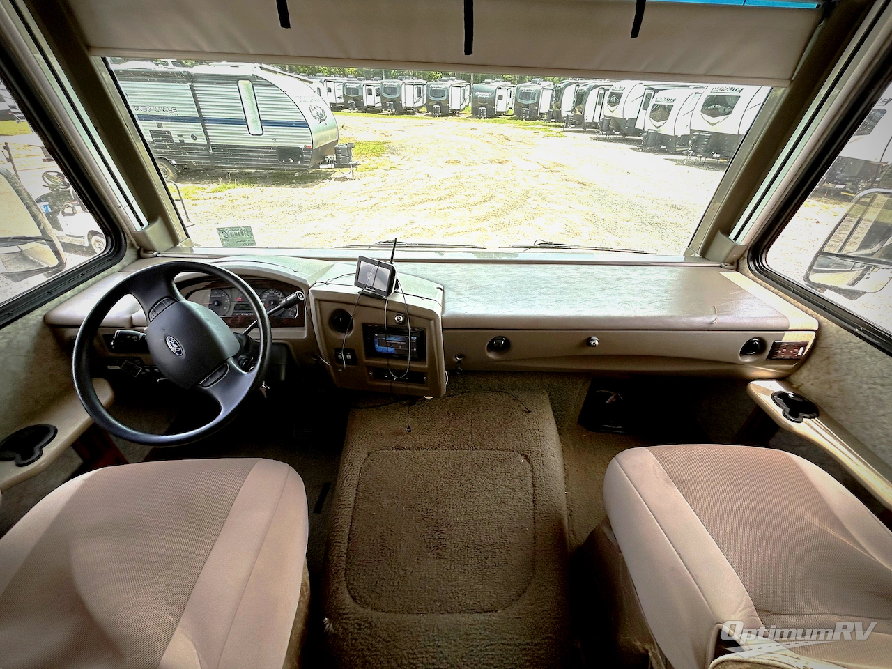 2014 Fleetwood Storm 32V Photo 5