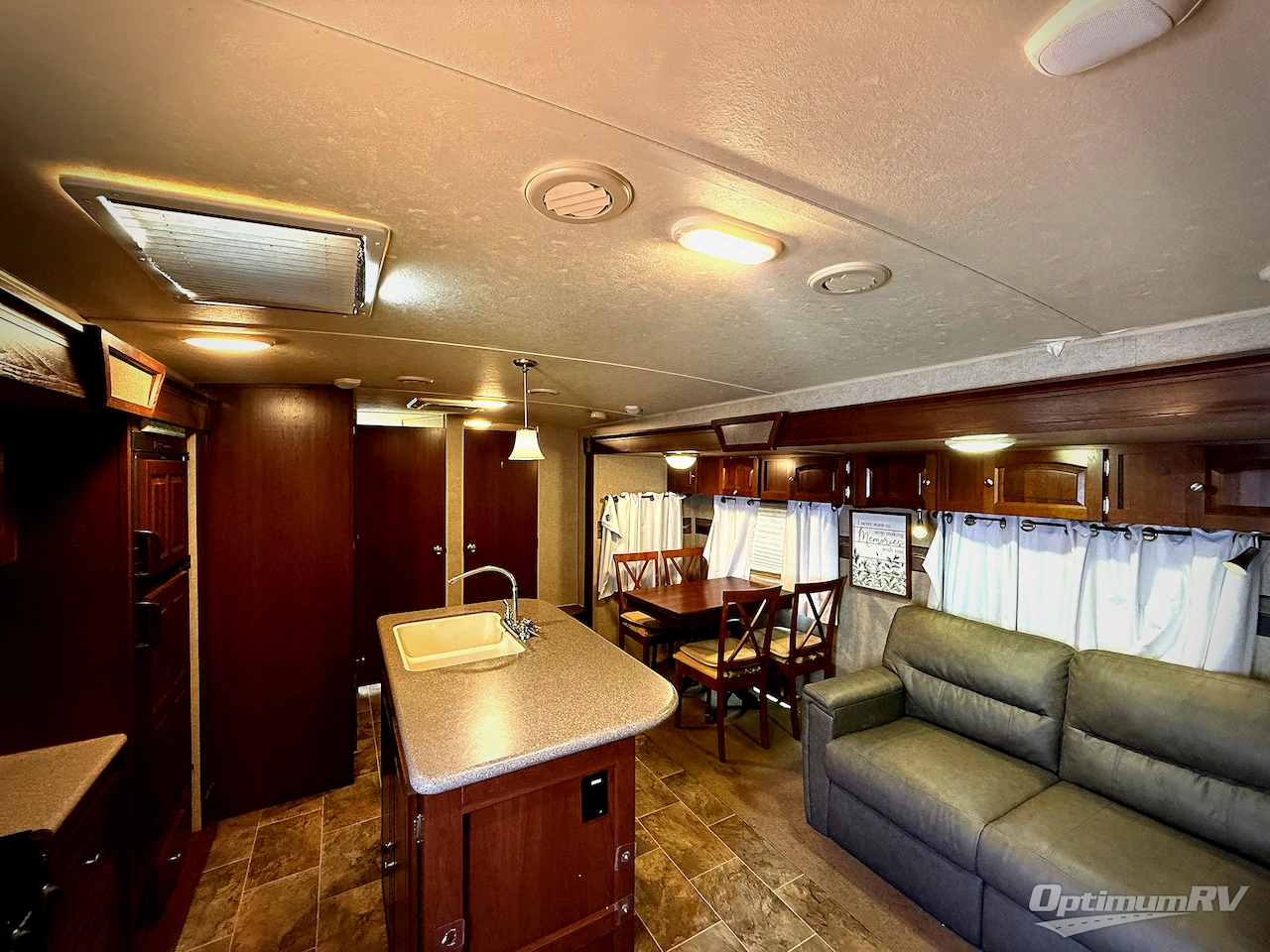 2015 Forest River Rockwood Ultra Lite 2910TS Photo 5