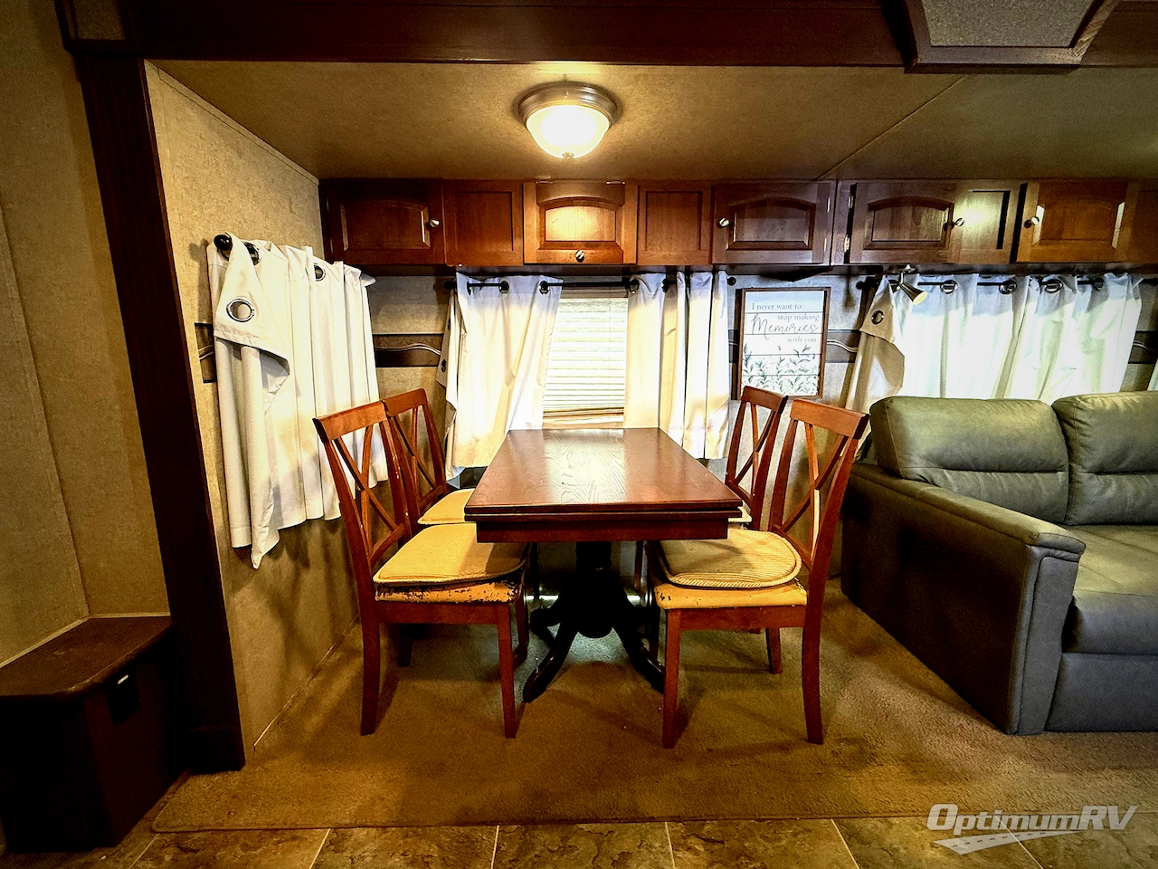 2015 Forest River Rockwood Ultra Lite 2910TS Photo 11