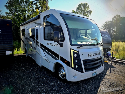 Used 2026 Thor Vegas 24.1 Featured Photo