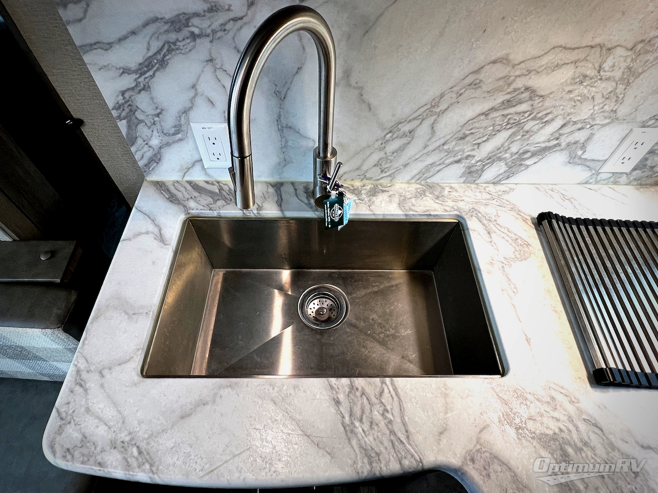 2022 Grand Design Imagine 2910BH Photo 7