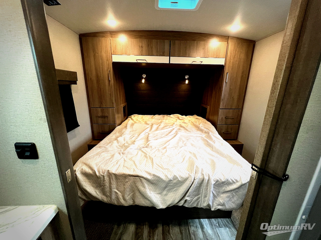 2022 Grand Design Imagine 2910BH Photo 17