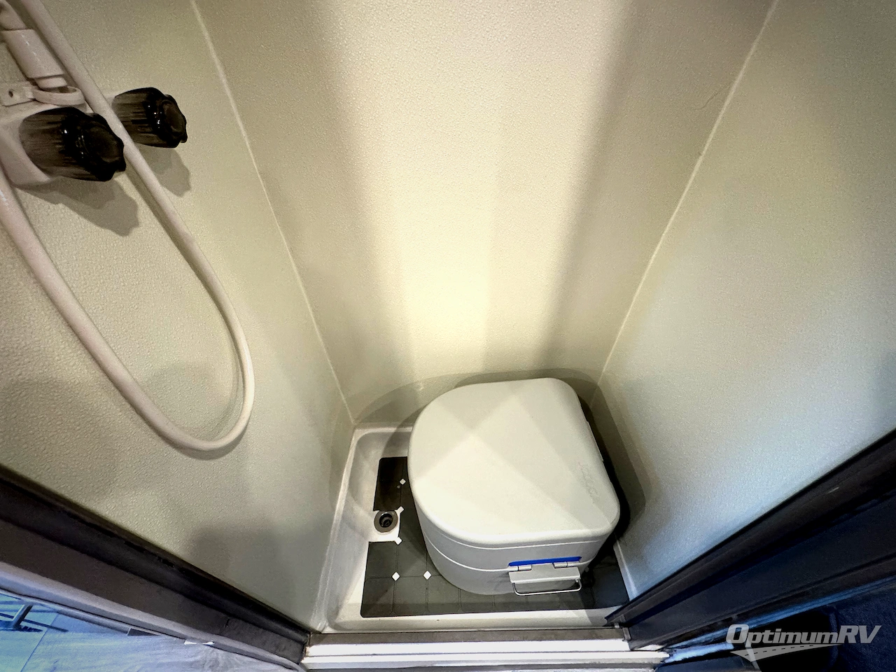 2019 Sportsmobile ProMaster 161P Photo 14