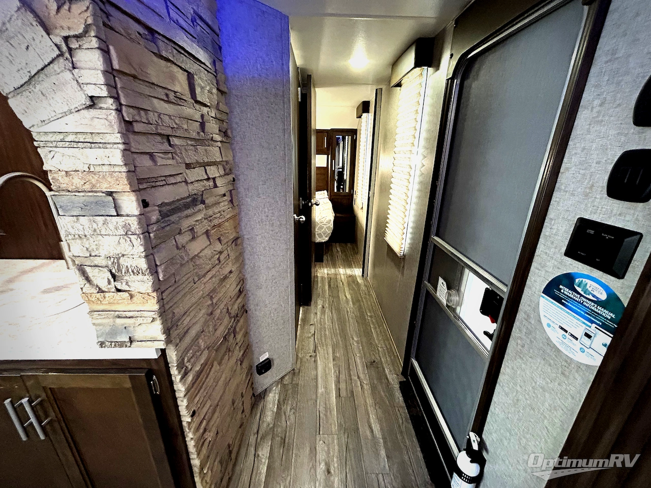 2019 Forest River Cherokee 304R Photo 7