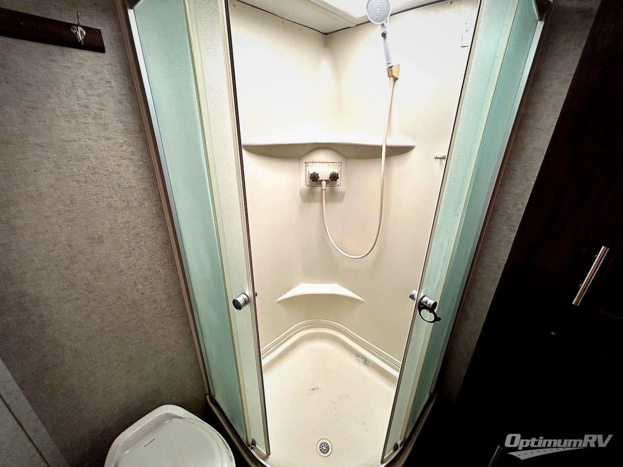 2019 Forest River Cherokee 304R Photo 11