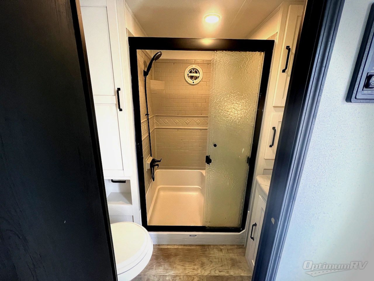 2025 Palomino Puma Destination 402LFT Photo 23