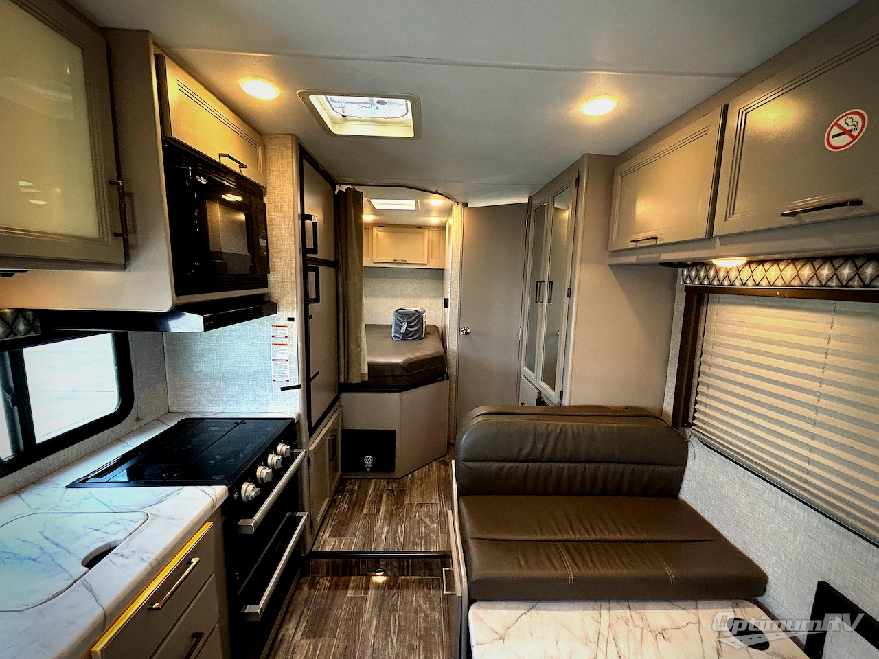 2024 Thor Four Winds 22E Photo 5