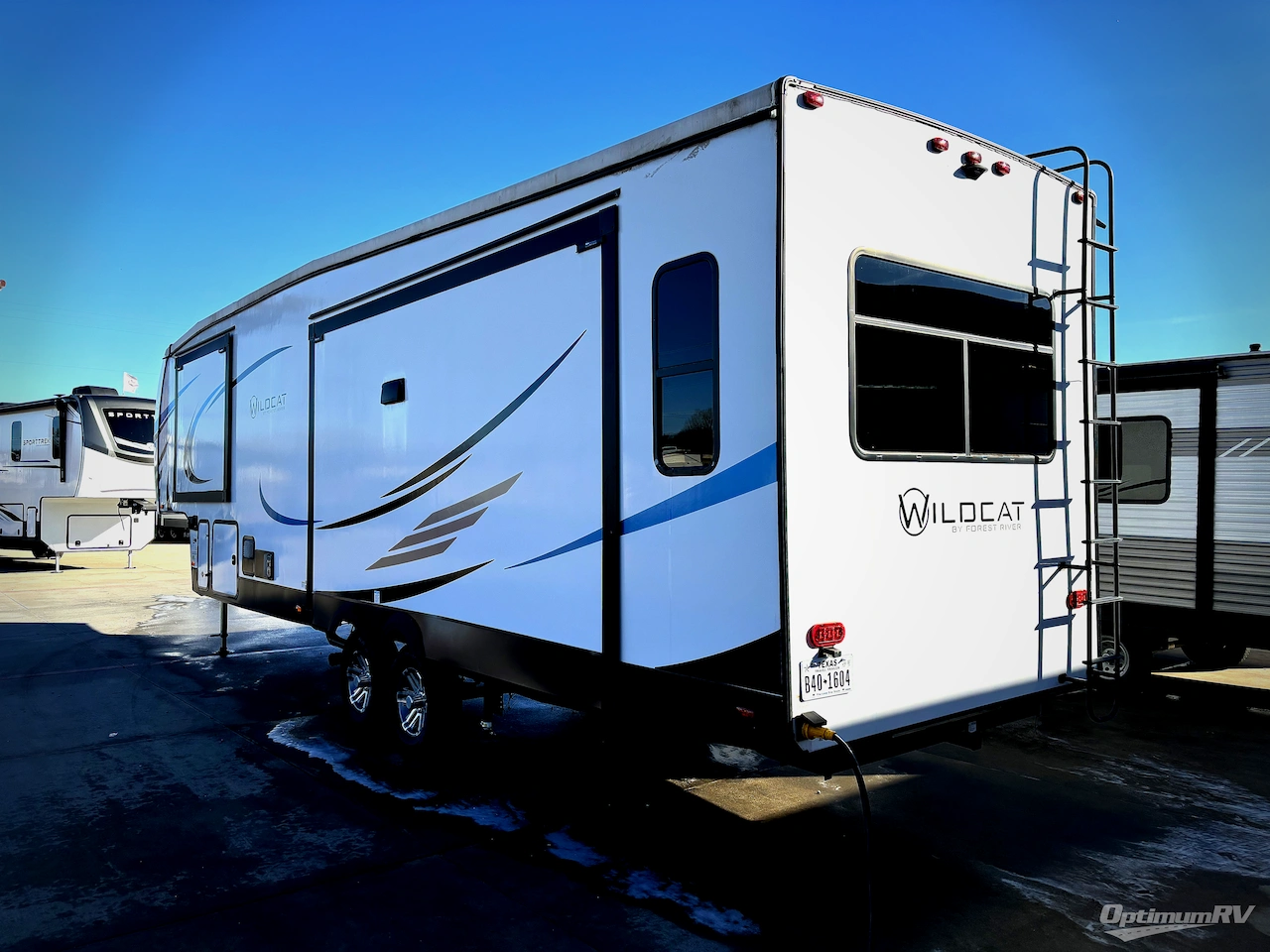 2021 Forest River Wildcat 336RLS Photo 3