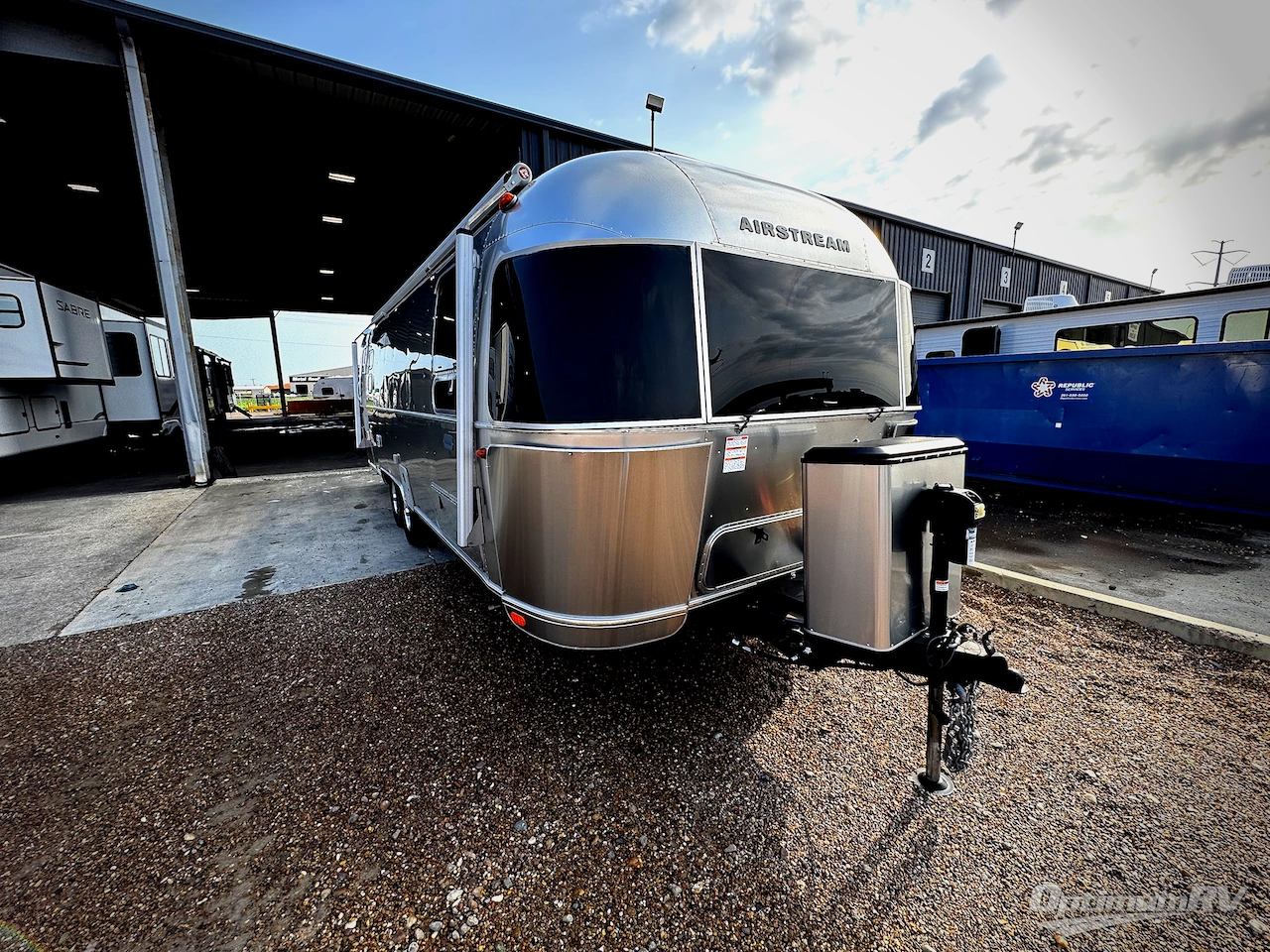 2022 Airstream Globetrotter 27FB Photo 19