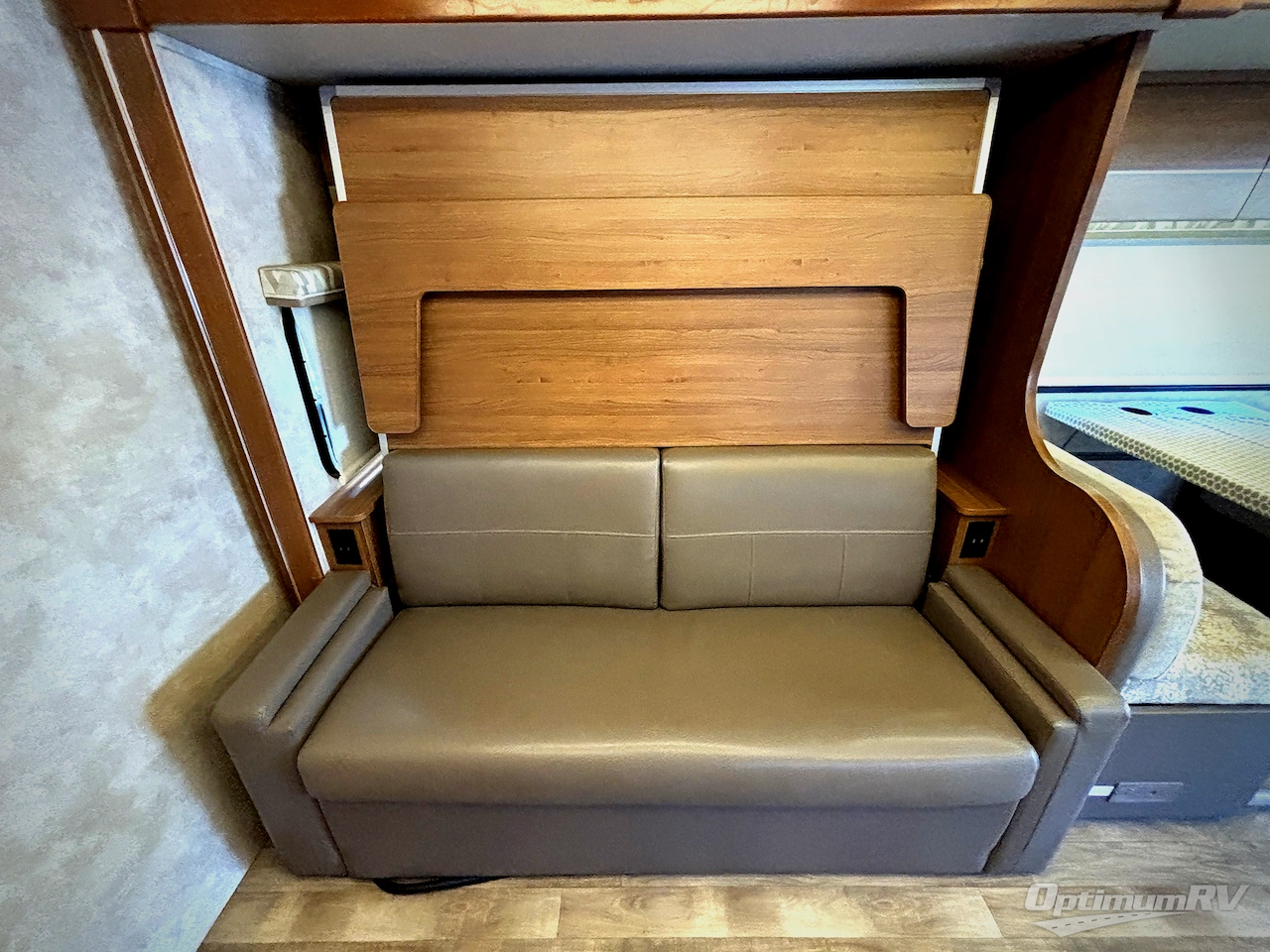 2018 Winnebago View 24D Photo 14