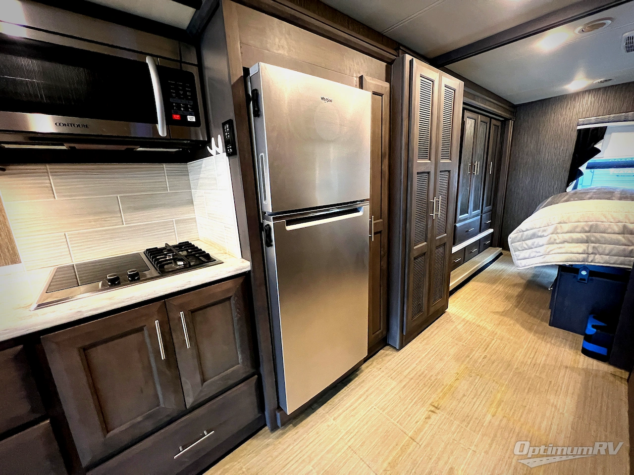 2021 Thor Challenger 35MQ Photo 16