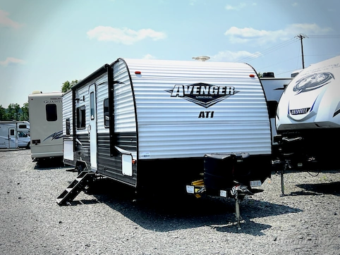 Used 2019 Prime Time Avenger ATI 26BK Featured Photo